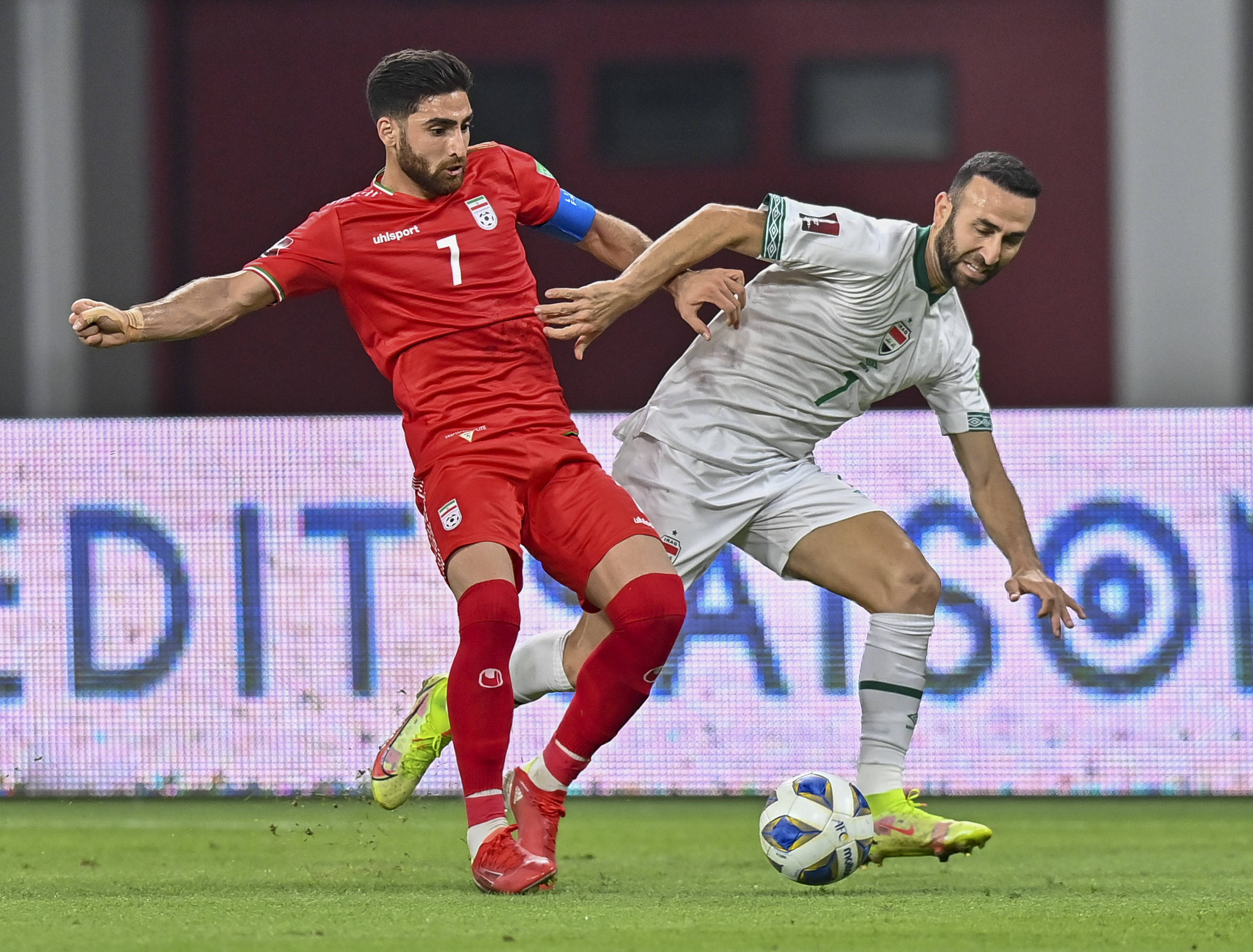 伊朗强队进账胜利，争夺亚冠奖杯